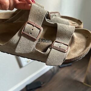 Birkenstocks Arizona size 37 Narrow fit -firm in price great condition-